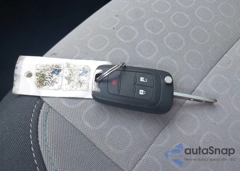 2016 Chevrolet Trax 1Ls z USA, uszkodzony, nr VIN 3GNCJKSB9GL249745